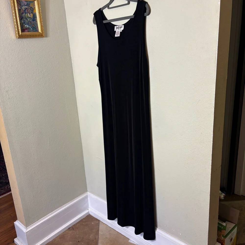 Ronni Nicole II Black Sleeveless Maxi Dress Size 18 - Picture 2 of 4